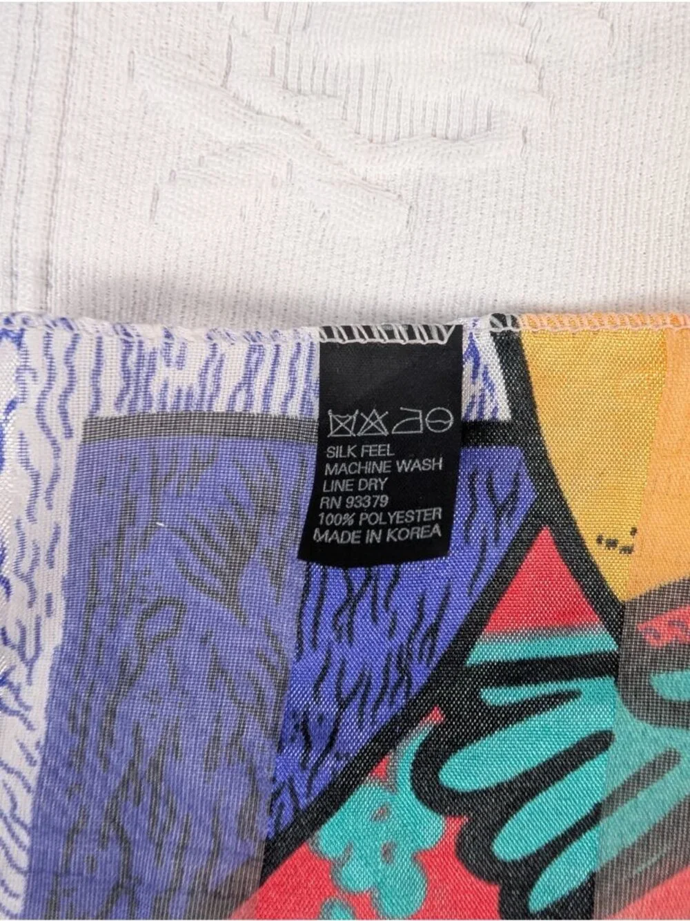 Vtg Picasso Print Scarf Abstract Portrait Art to Wear Korea silk feel polyester